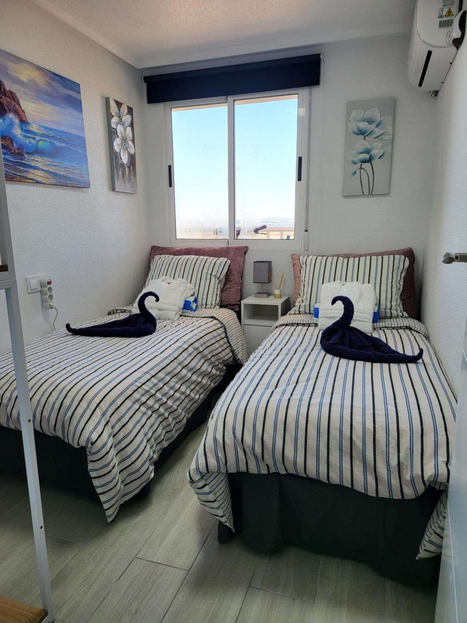 Skyline 21 Apartment Torrevieja Exterior photo