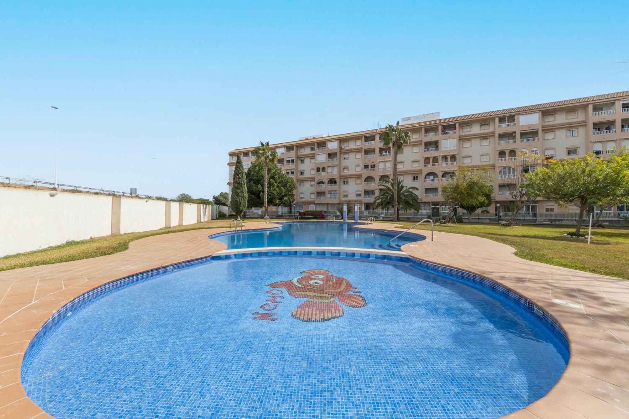 Skyline 21 Apartment Torrevieja Exterior photo